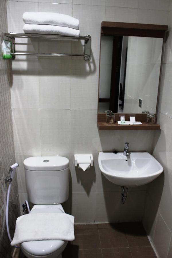 Idea'S Hotel Jalan Ibrahim Aji Bandung Exterior foto